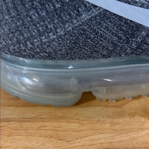 Nike Flyknit VaporMax Sneakers - Gray - Picture 3 of 7